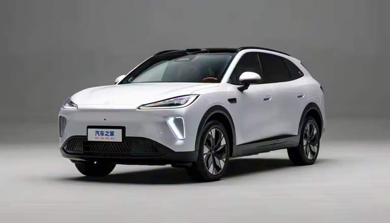 Представлений новий кросовер Chery Fulwin T9L