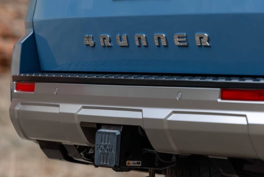 Toyota опублікувала перше зображення нового 4Runner