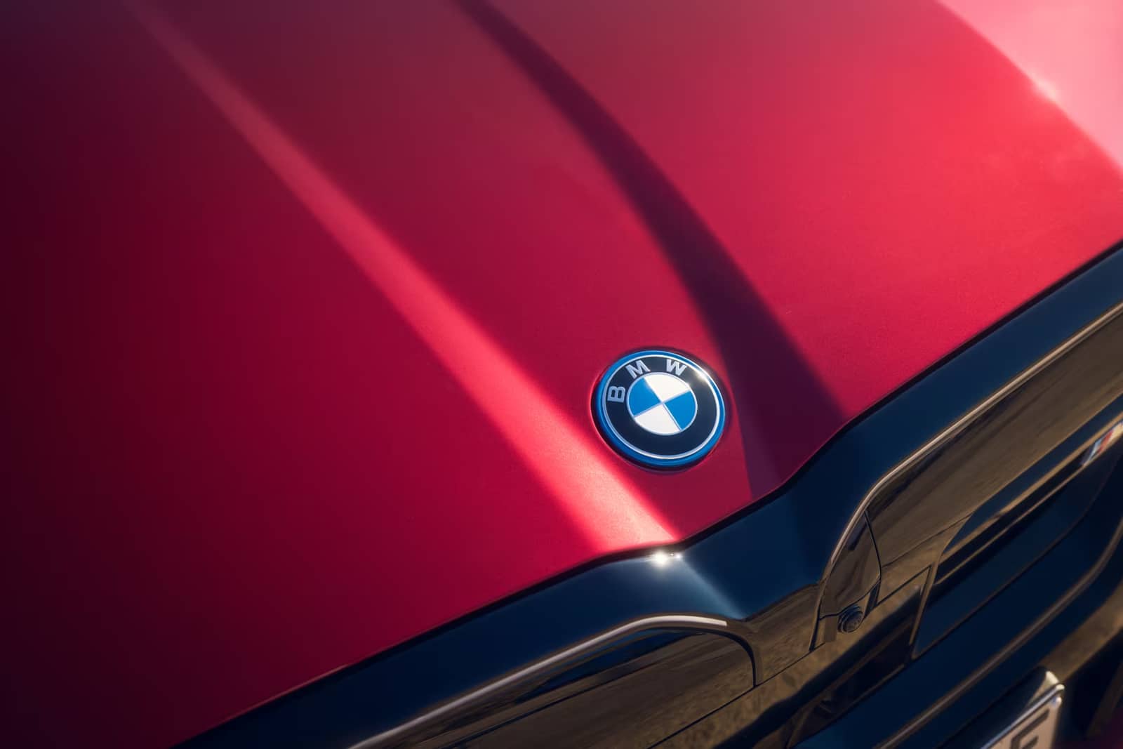 BMW погіршила прогноз на 2024 рік, і ось чому