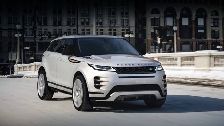 У США відкликають Range Rover Evoque 2020 року