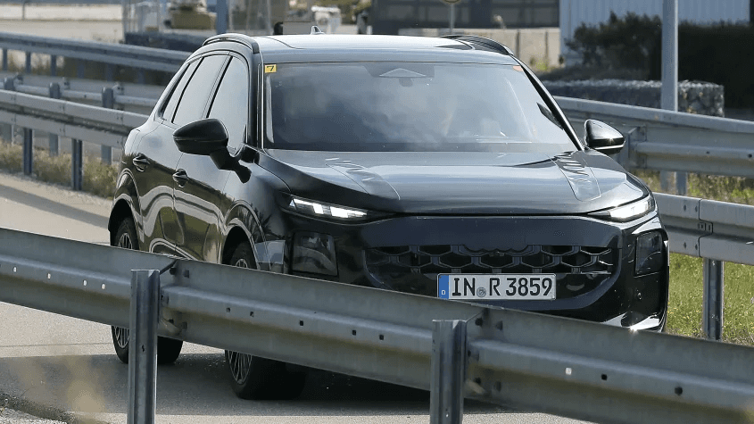 Audi Q3 2025: що відомо про нове покоління кросовера