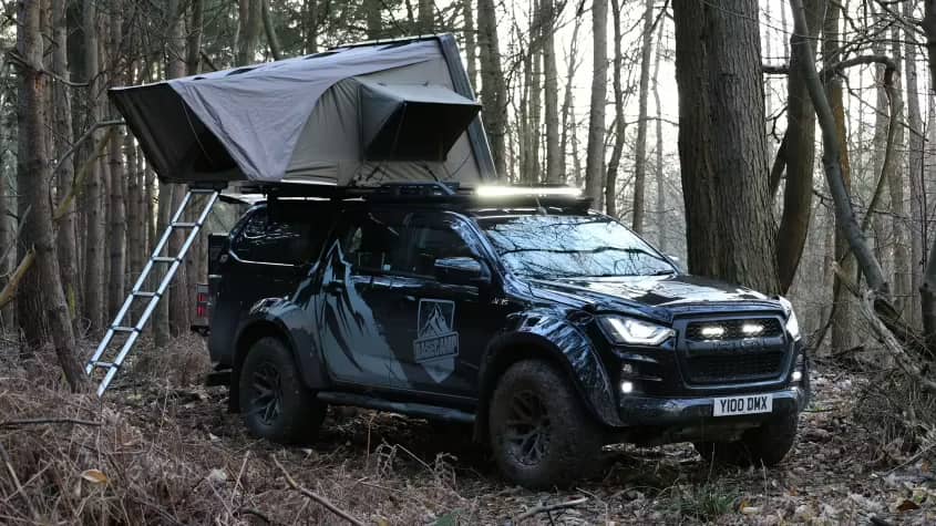 Isuzu D-Max Basecamp: автомобіль для справжніх кемпінгових пригод у дикій природі