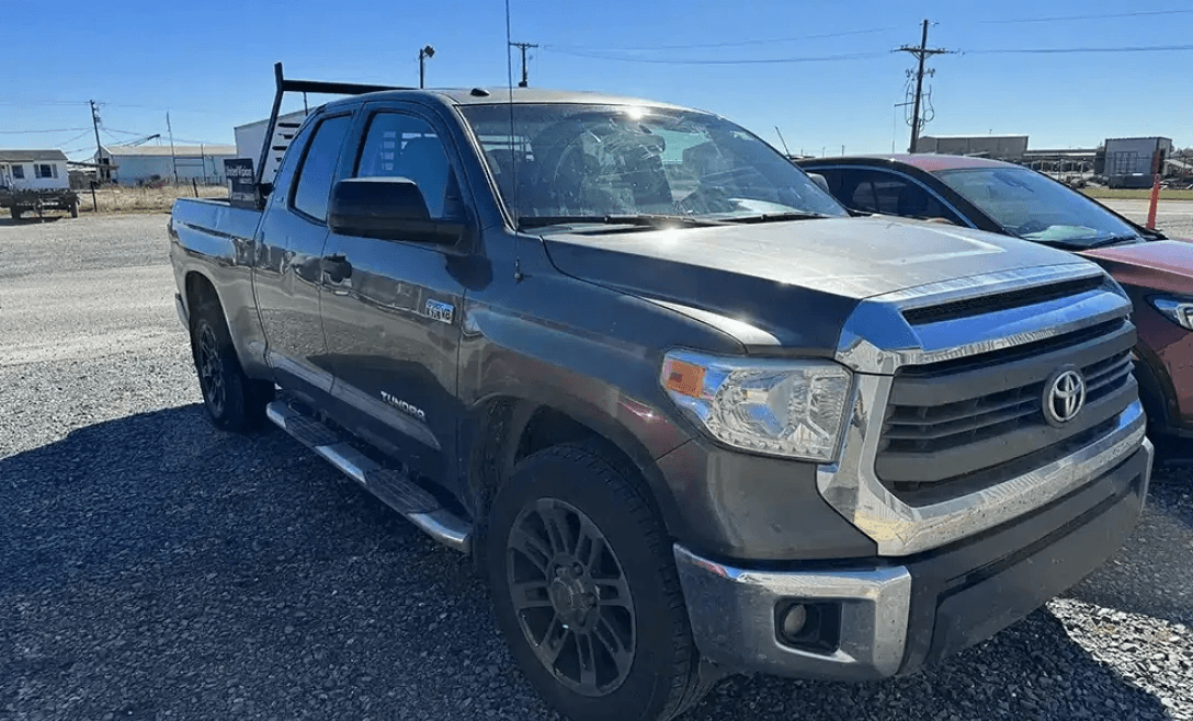 Американець проїхав понад 3 мільйони кілометрів на двох пікапах Toyota Tundra