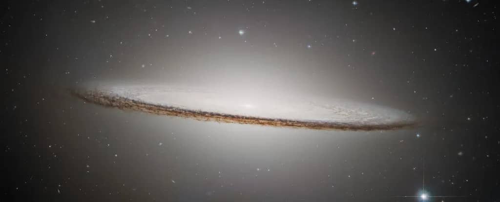 NASA показала оновлене зображення Галактики Сомбреро