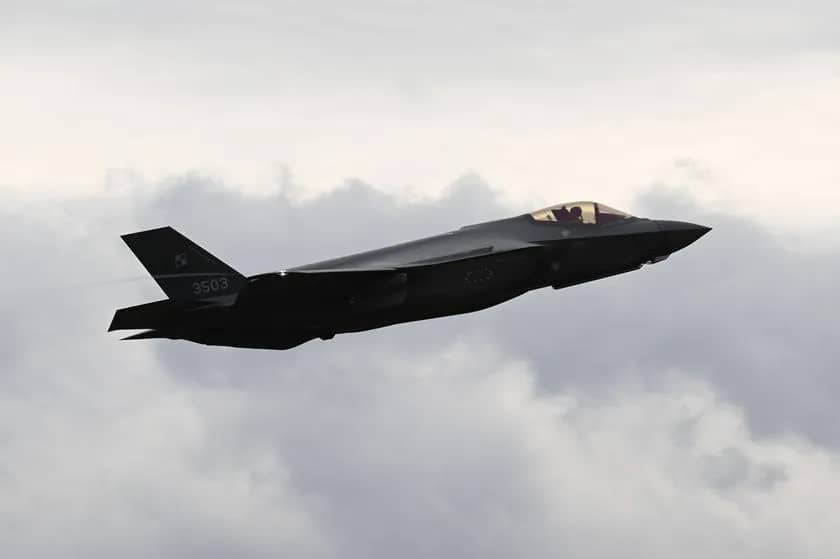 США планують створити новий винищувач F-55 і модернізувати F-22 до Super Raptor