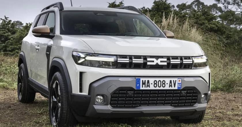 Dacia Duster 2026 отримає гібрид на 155 к.с., електричний повний привід і напівавтономне керування