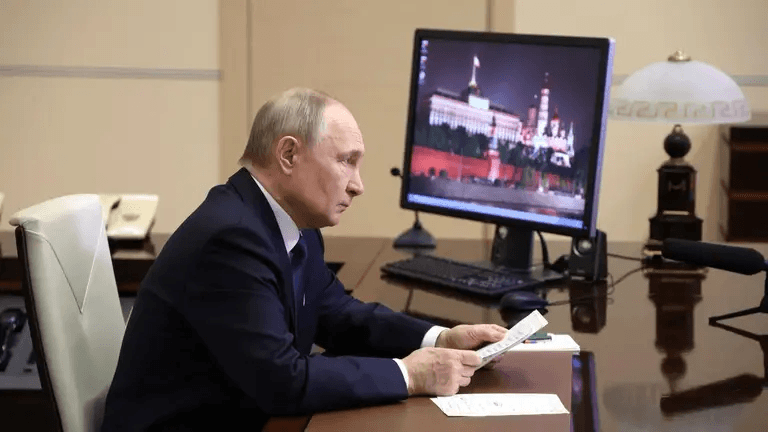 На комп’ютері Путіна встановлена Windows XP, підтримка якої припинилася 11 років тому