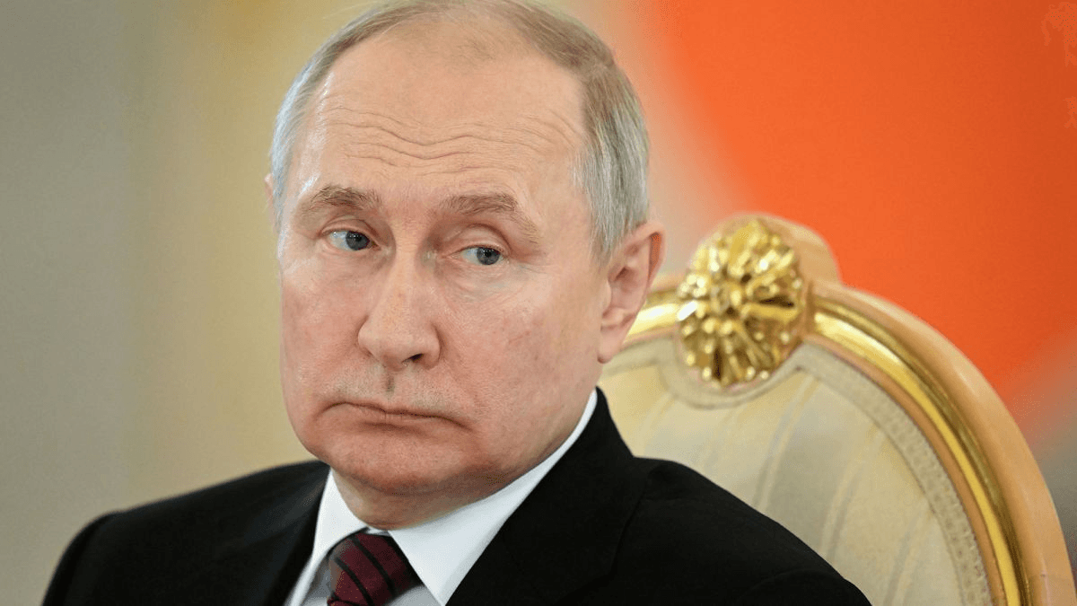 У Росії кіносервіси заблюрили згадування Путіна в іспанському фільмі