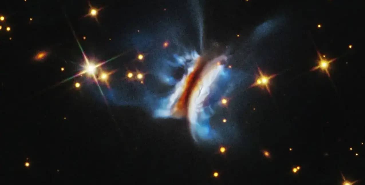 У 40 разів більший за Сонячну систему: Hubble знайшов космічного рекордсмена
