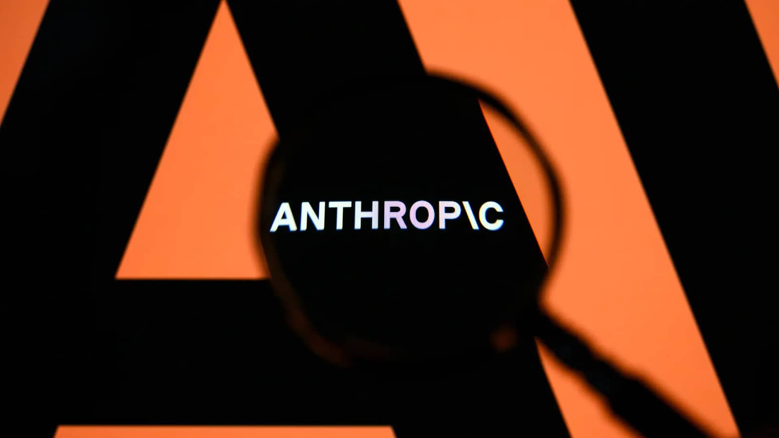 Anthropic створила небезпечний ШІ, що сам знаходить вразливості