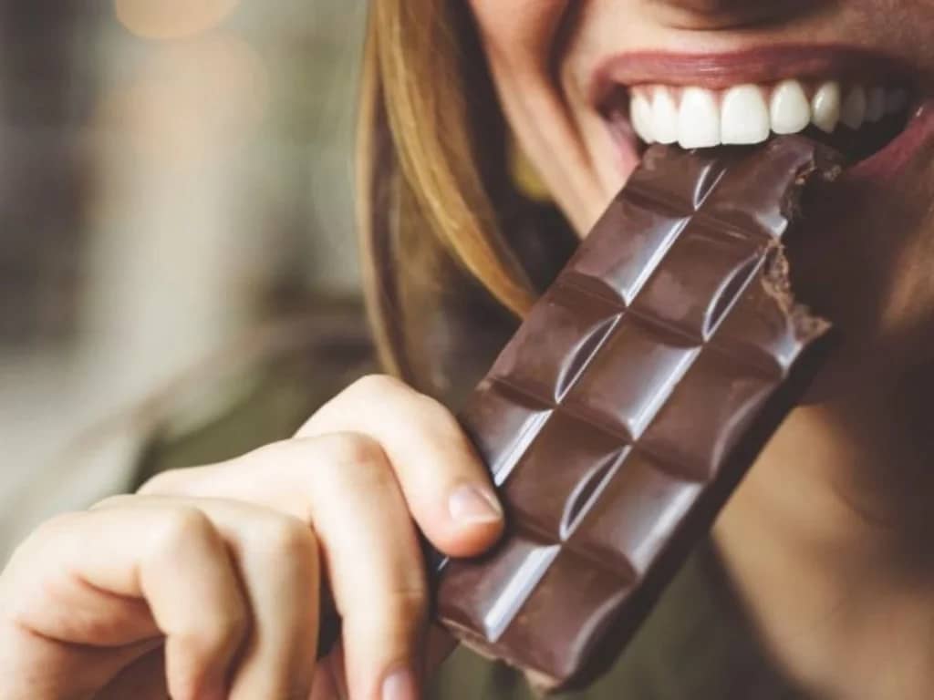 Що станеться з організмом, якщо регулярно їсти шоколад