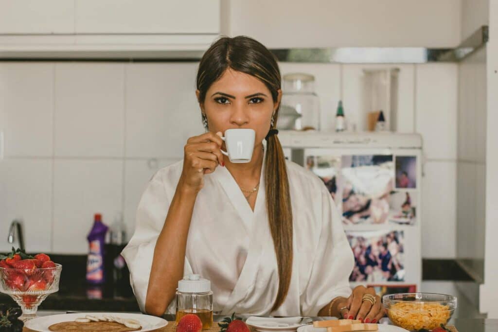 Ваш сніданок з кавою краде красу? 5 неочевидних ворогів