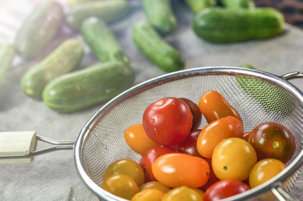 7 Продуктів, що здивують ваш тиск у спеку – і не дадуть йому «стрибати»