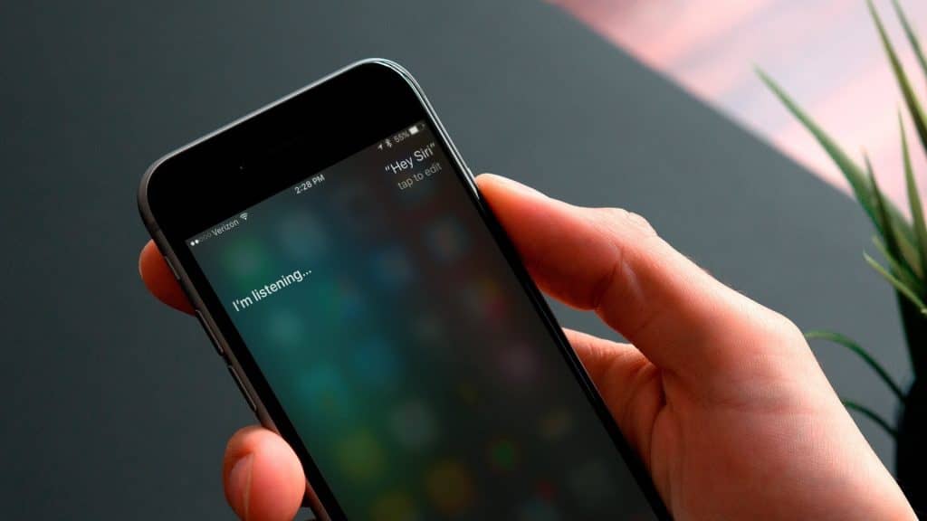 Як виглядає робота Siri в iPhone після встановлення iOS 18, показали наживо
