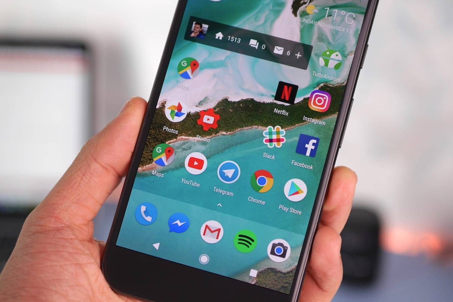 Google впровадить прозорий інтерфейс в Android 17