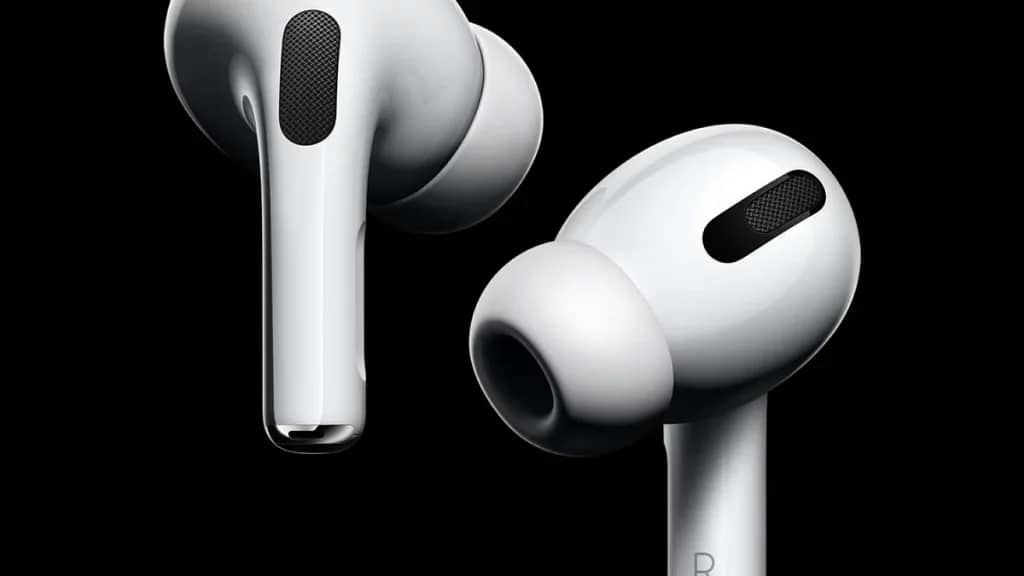 Apple не відмовляється від ідеї AirPods із мініатюрними камерами