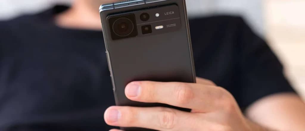 Представлений Xiaomi MIX Fold 4 з перископною камерою, двостороннім супутниковим зв’язком