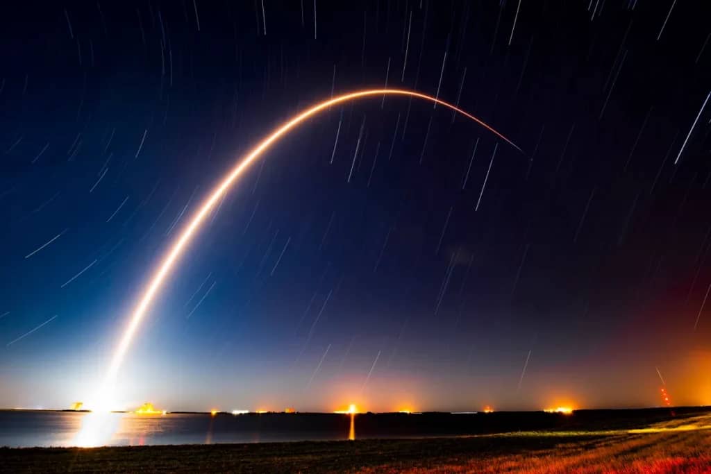 SpaceX запускає 23 супутники Starlink