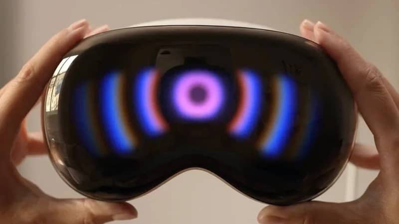 Apple Vision Pro вийде в Китаї цього року