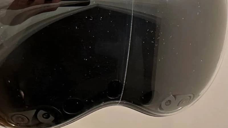 На кількох пристроях Apple Vision Pro з’явилися однакові тріщини на захисному склі