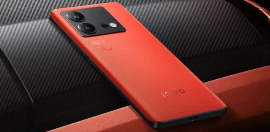 Відомі характеристики смартфона iQOO Neo10 на Snapdragon 8 Gen 3