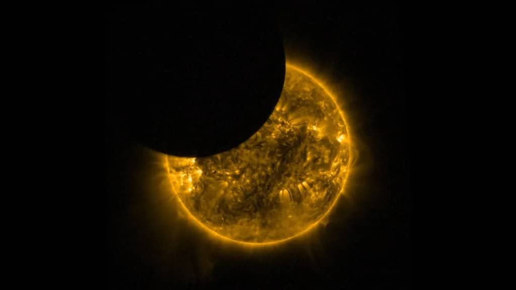 Ракетний експеримент NASA Hi-C зафіксував небачені раніше види спалахів на Сонці