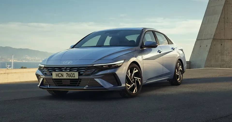 Hyundai відкликає понад 50 000 гібридів Elantra