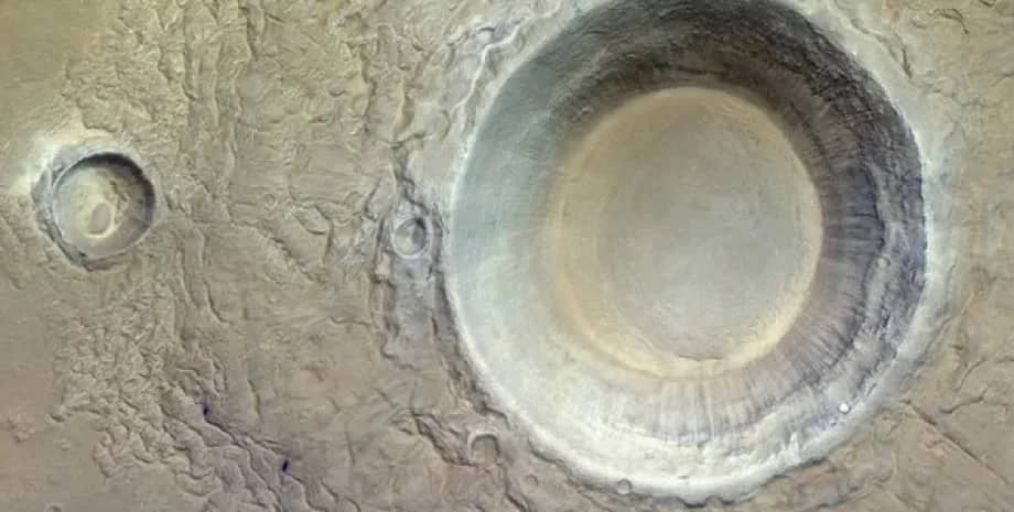 Trace Gas Orbiter сфотографував величезний кратер на Марсі