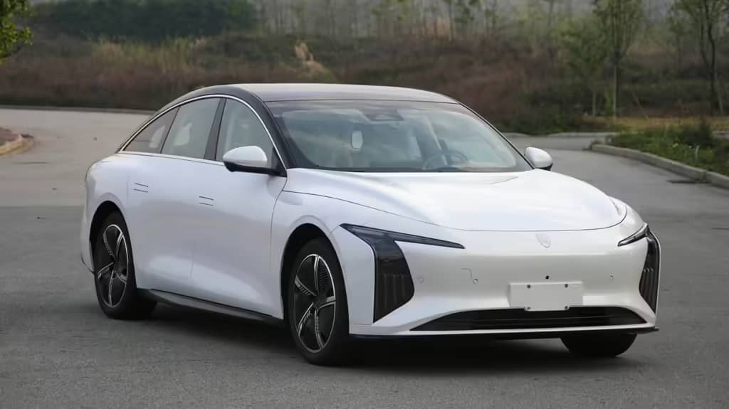 Електричний седан Xinghai S7 буде представлений у серпні