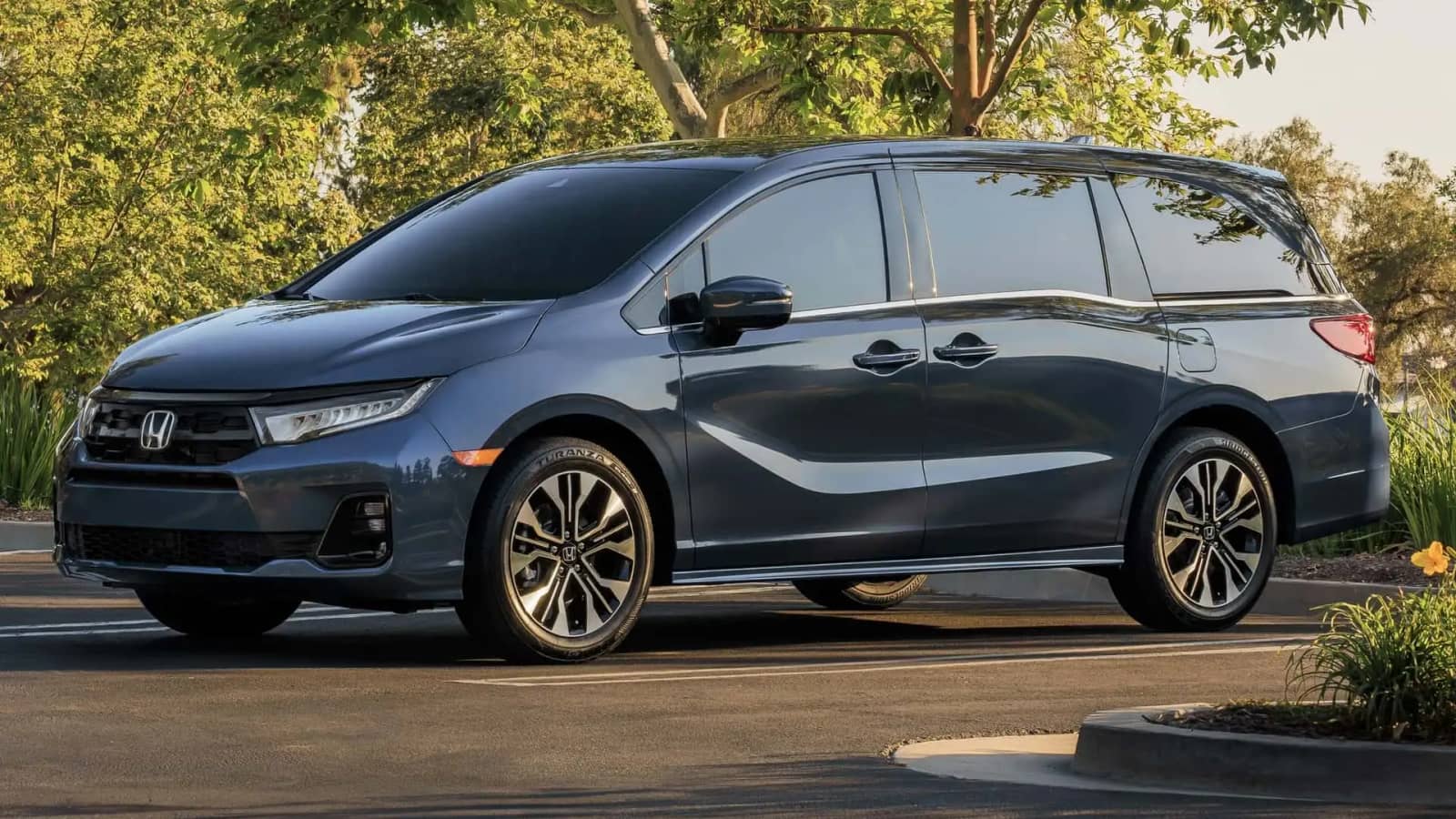Honda розробить гібридний двигун V6 для великих позашляховиків
