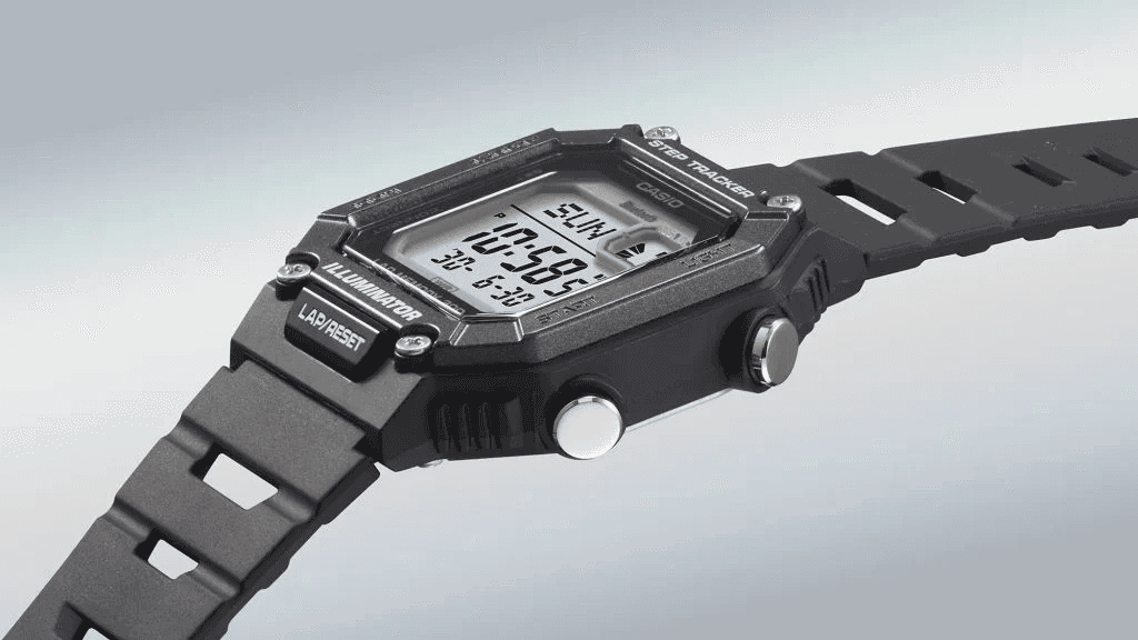 Годинник Casio WS-B1000 отримав лічильник кроків, а батарея повинна витримати до 2 років роботи