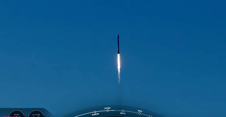 SpaceX запускає два супутники для арктичної широкосмугової місії