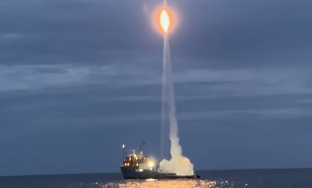 Evolution Space випробовує ракету на морській платформі Spaceport Company