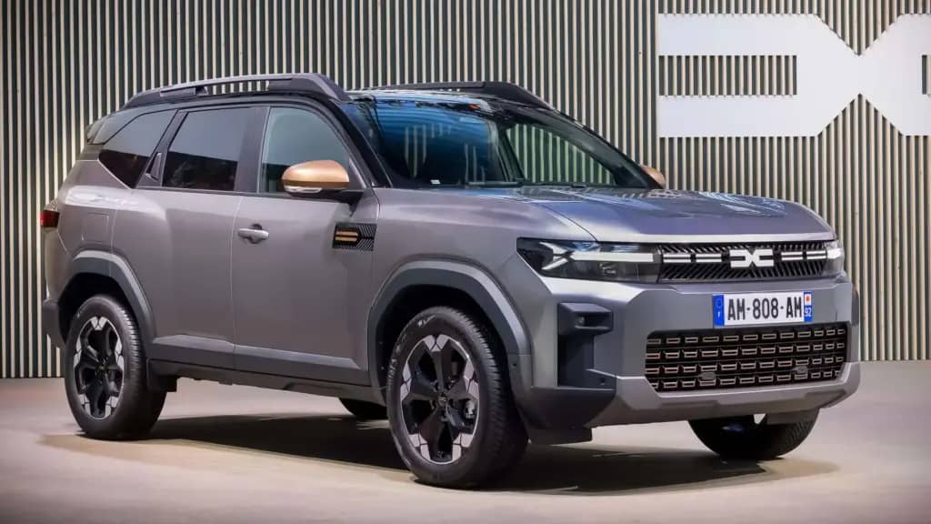 Представлений Dacia Bigster з повним приводом та економічними моторами