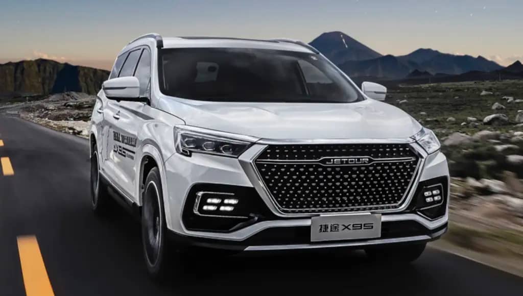 Представлений новий кросовер Chery Jetour X95