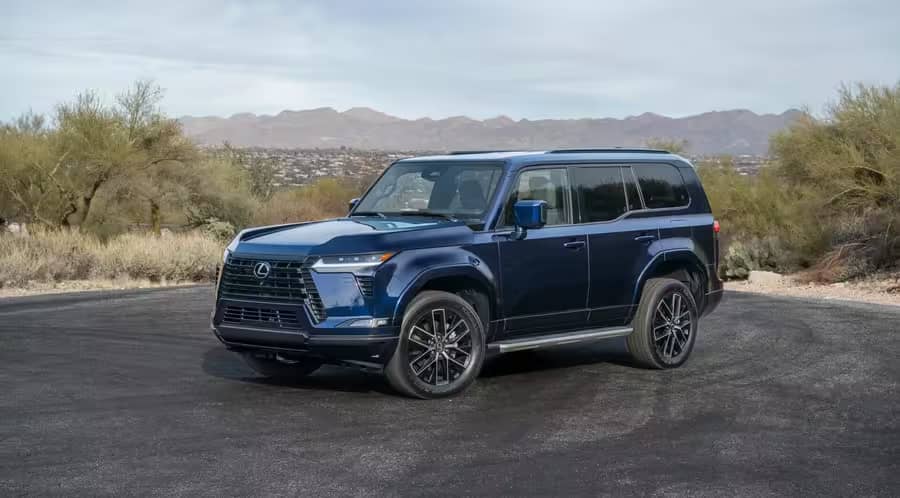 Представлений Lexus GX 2025