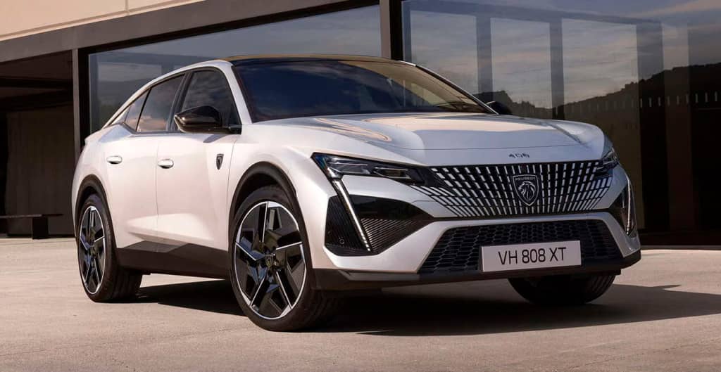 Peugeot e-408 виходить у Європі