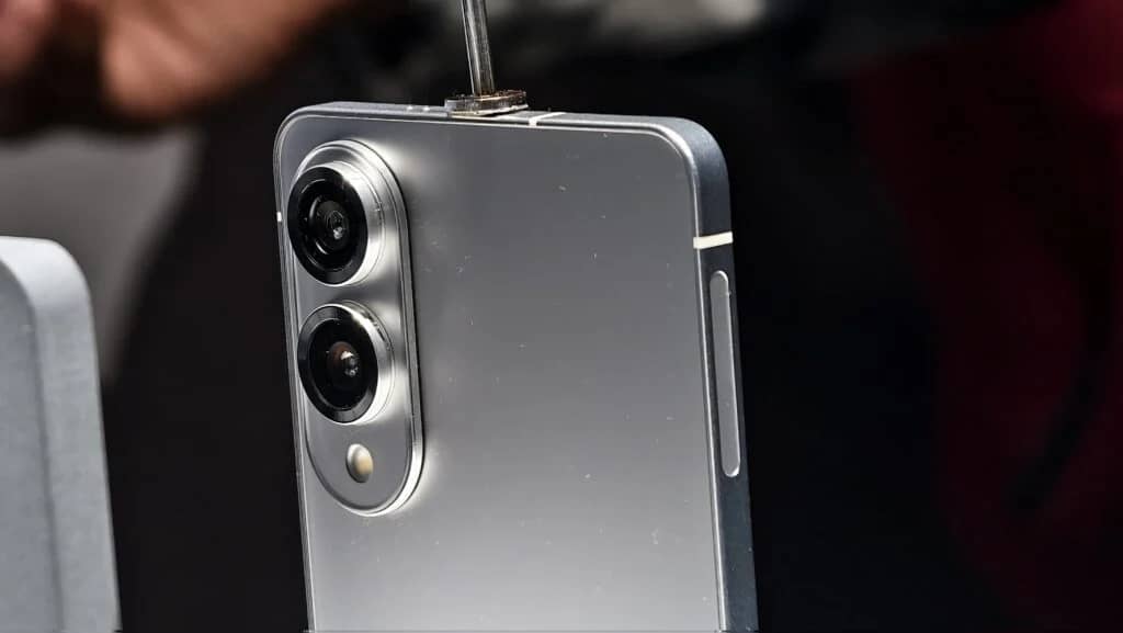 Samsung знижує обсяг виробництва Galaxy S25 Edge