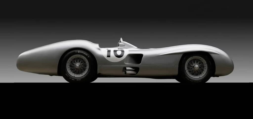 Рідкісний Mercedes-Benz W196 R Streamliner 1954 продано за величезні гроші