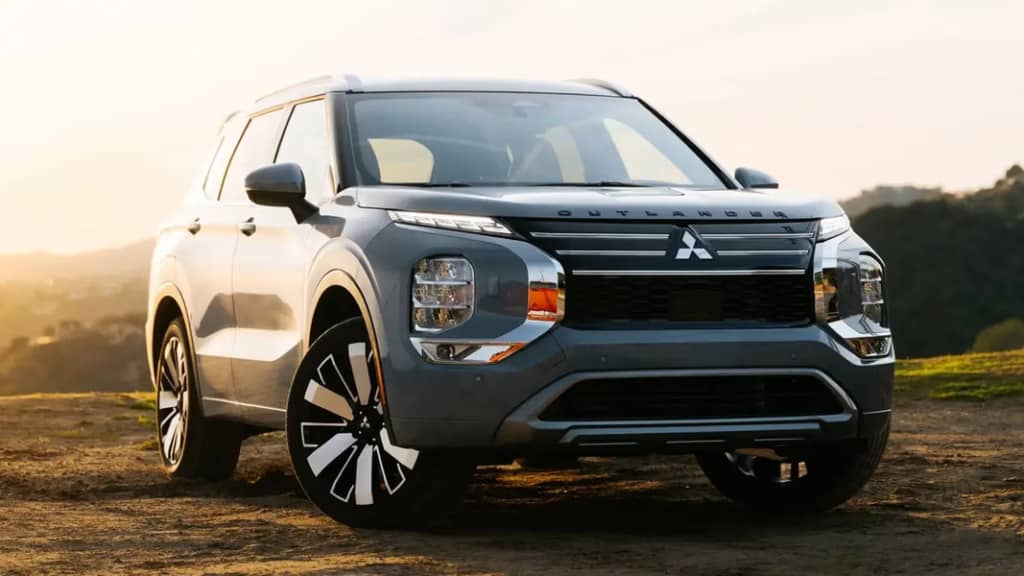 Mitsubishi Outlander 2025 отримав гарантію 10 років