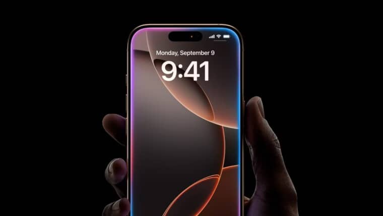 Apple натякає на майбутній вигнутий iPhone