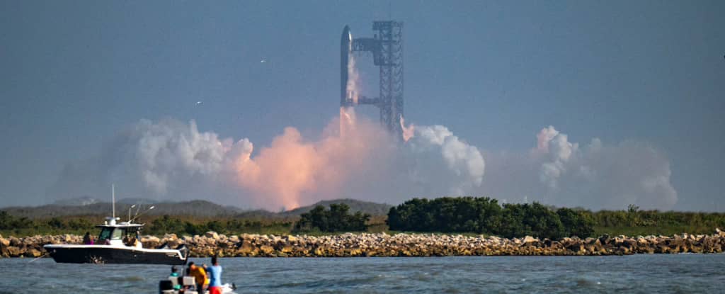 SpaceX наближає майбутнє космічних польотів