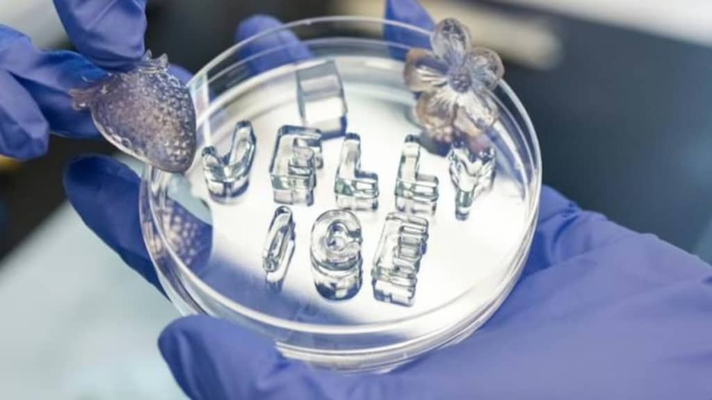 Вчені створили «желейний лід», який не тане і використовується багаторазово