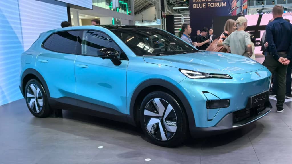 Представлений компактний кросовер Changan Deepal S05