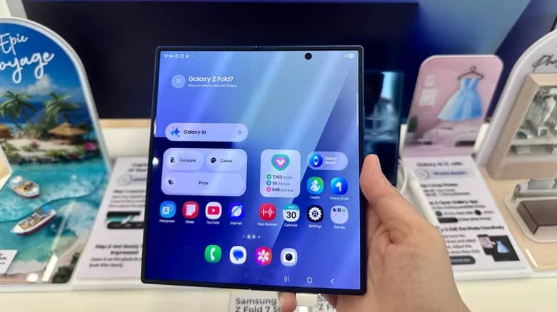 Samsung Display готується до постачання дисплеїв для складаного iPhone