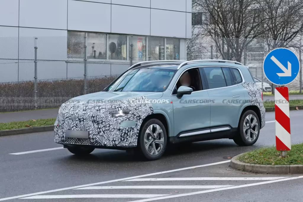 Mercedes-GLB 2026 показали на фото