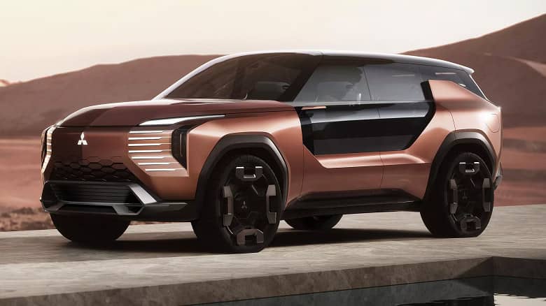 Представлений Mitsubishi Elevance – позашляховик з п’ятьма моторами