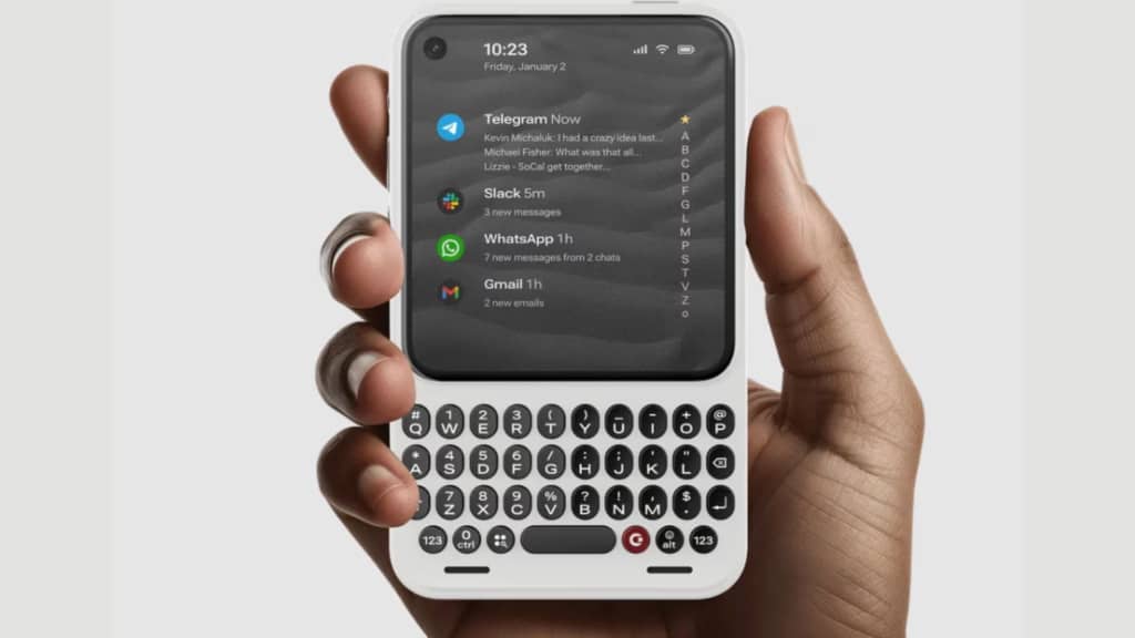 Clicks представила смартфон Communicator з фізичною клавіатурою