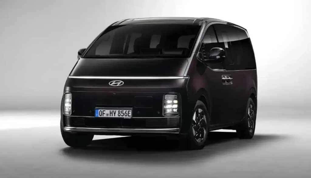 Hyundai STARIA Electric: електричний мінівен для сім’ї, бізнесу та подорожей