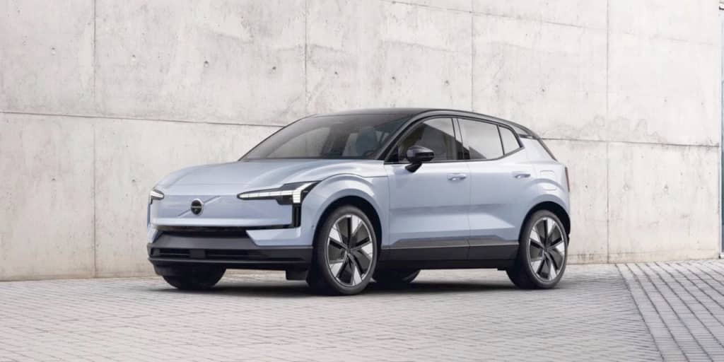 Volvo відкликає автомобілі по всьому світу через проблеми з акумуляторами
